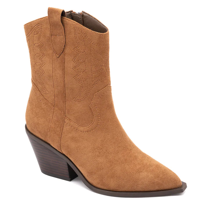 Corkys Rowdy Boots in Tobacco Suede